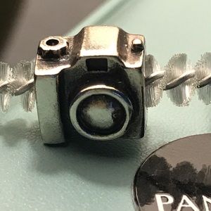 Pandora charm: camera (retired)